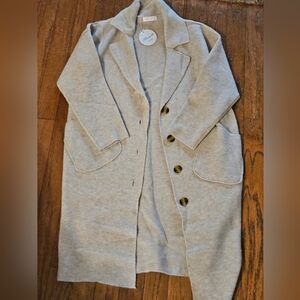 Stunning Wool blend cuddly soft ling sweater cardigan
